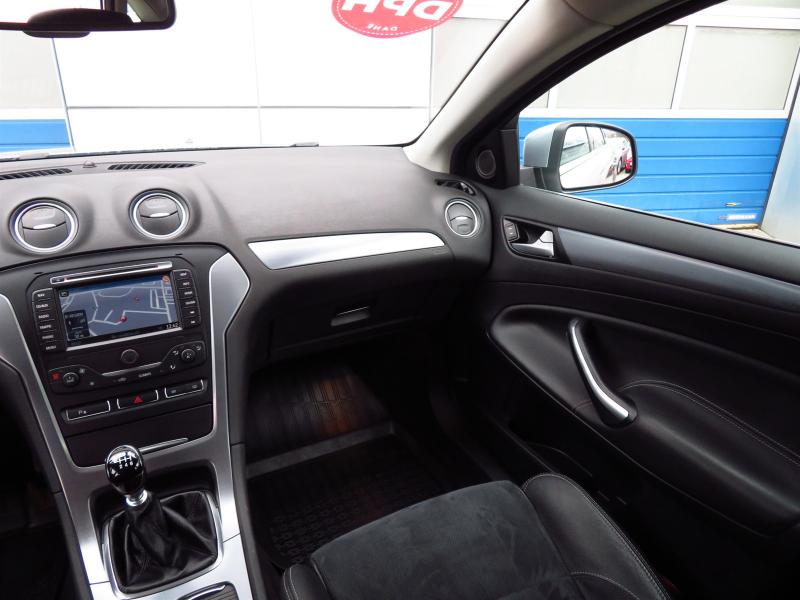 Prodám Ford Mondeo 1.6 EcoBoost - Photo 8