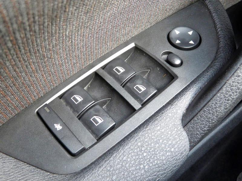 Prodám BMW X1 sDrive16d - Photo 14